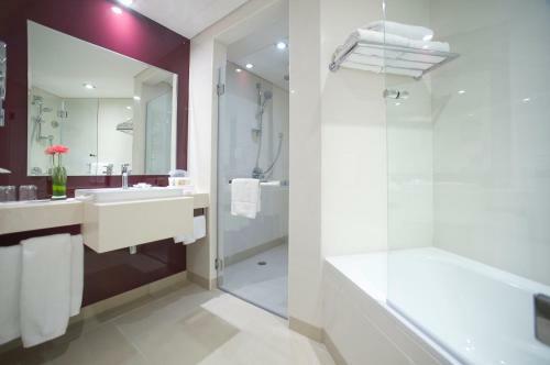 Hotel Holiday Inn Alseeb Muscat