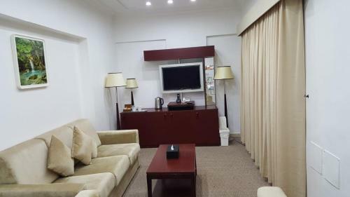 Apartamento Oman Palm Hotel Suites