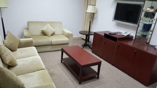 Apartamento Oman Palm Hotel Suites