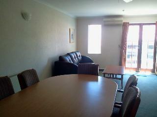 Aparthotel City Suites