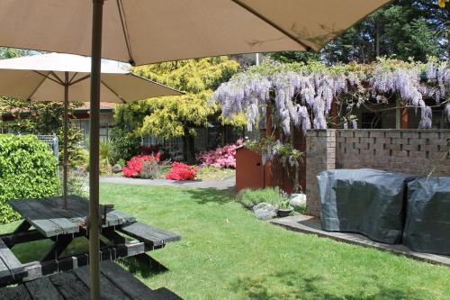 Anglers Paradise Motel