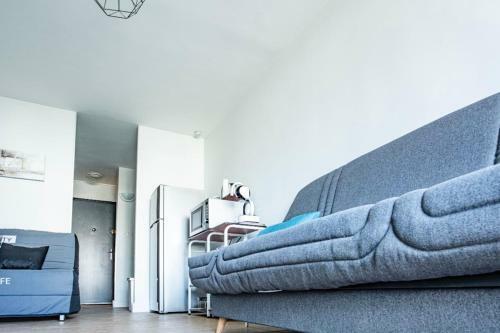 Cozy Apartment With Balcony Near The Beaches