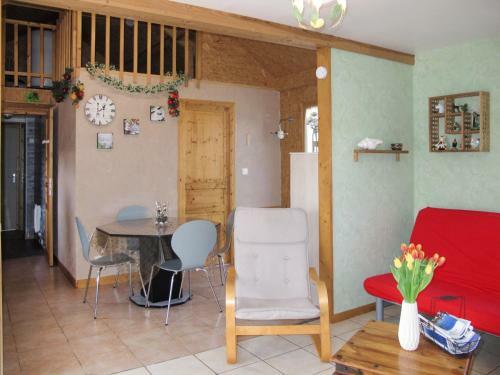 Holiday Home Le Petit Chalet - Hay400