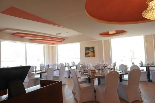 Muscat Dunes Hotel