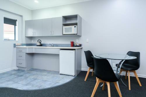 Aubyn Court Spa Motel