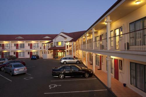 Aubyn Court Spa Motel