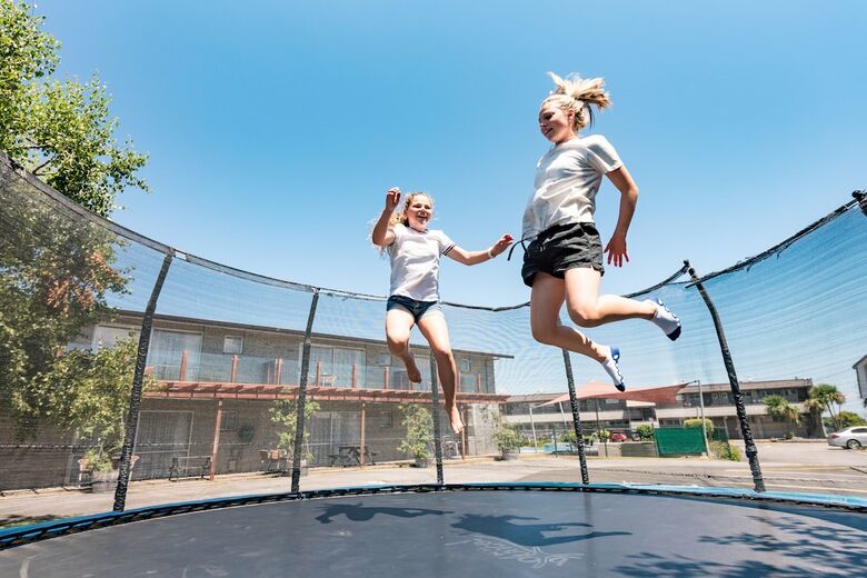 Suncourt Hotel & Conference Centre