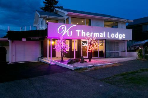 Lakefront Motor Lodge Thermal Spa