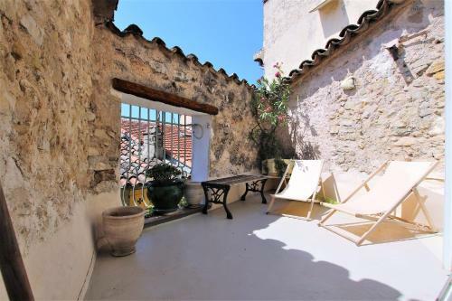 Atypical Villa In The Old Town