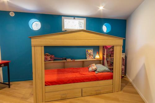 Homelly - Somptueuse Villa De 450m2