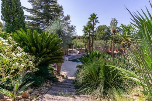 Homelly - Somptueuse Villa De 450m2