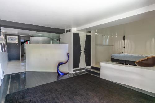 Homelly - Somptueuse Villa De 450m2