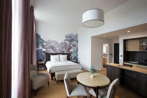 Hotel College Des Doctrinaires