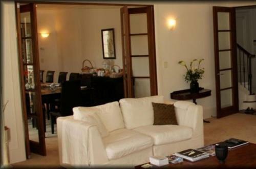 The Consulate Luxury Bed And Breakfast
