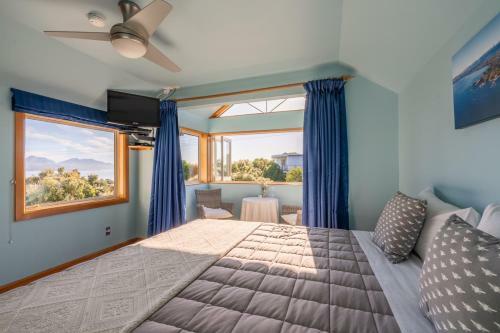 Bed & Breakfast Nikau Lodge