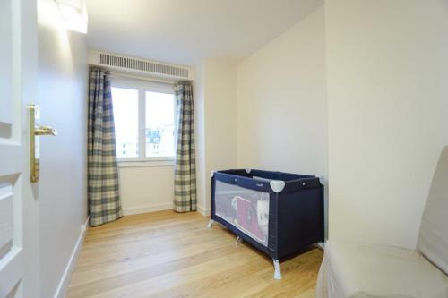 Beautiful Apartment In Levallois
