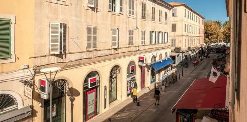L'ile-rousse Apartment Sleeps 2 Air Con T805832