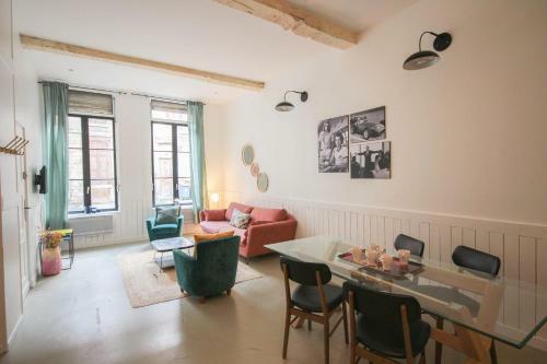 Apartamento Old Town Nice Functional And Loft-style Ap For 5pers