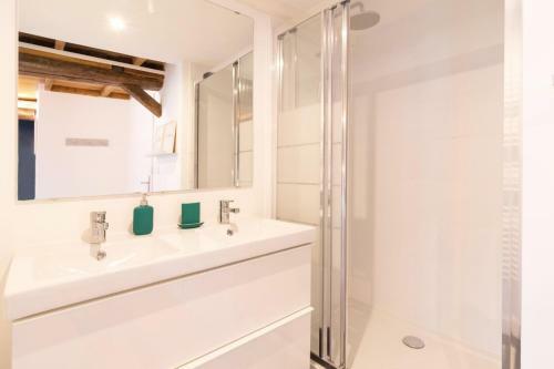 Apartamento Central Lille Nice Functional And Cozy Ap For 8pers 3bdrm Terrace