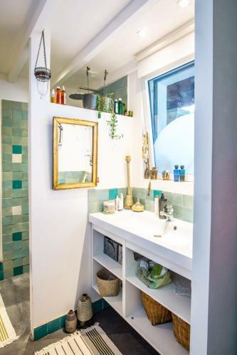 Apartamento Stunning Loft With Garden And Pool Ideal Location