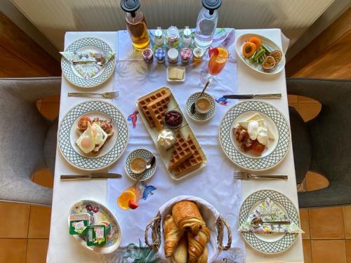 Sans Souci Bed And Breakfast With Restaurant