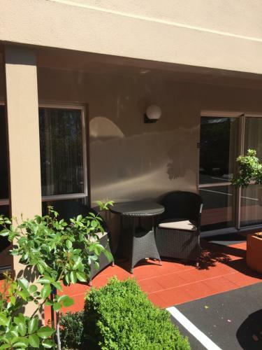 Tuscana Motor Lodge