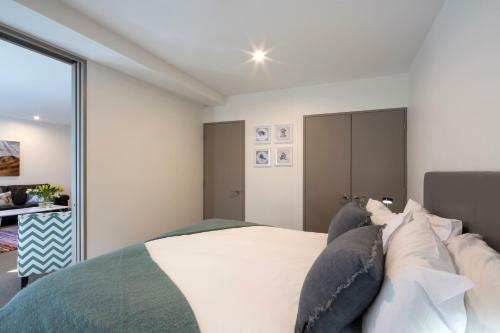 22 Hallenstein Apartment (m2)