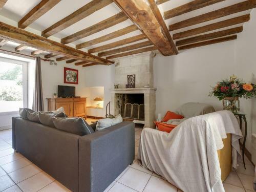 Timeless Holiday Home In Maisons Near Sea