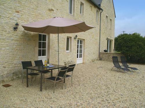 Spacious Farmhouse In Maisons With Terrace