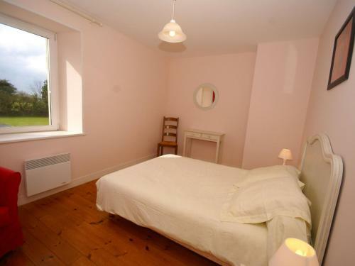 Spacious Farmhouse In Maisons With Terrace