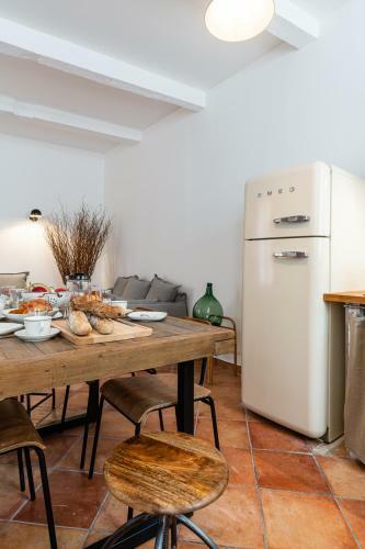 Au Vallon - Petite Maison � Quelques M�tres de La Mer