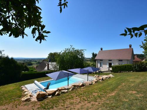 Gorgeous Holiday Home In Martigny-le-comte With Pool