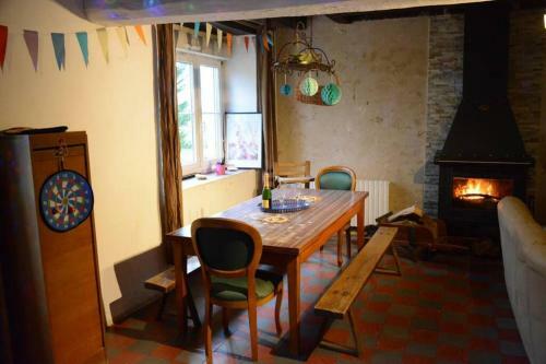 Maison Dans Ferme/nature/calme/authentique/animaux