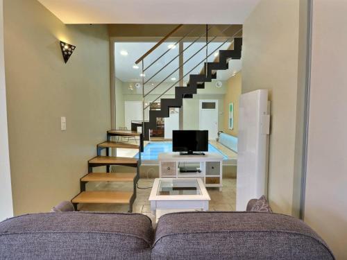 G�te Melesse, 3 Pi�ces, 4 Personnes - Fr-1-538-125