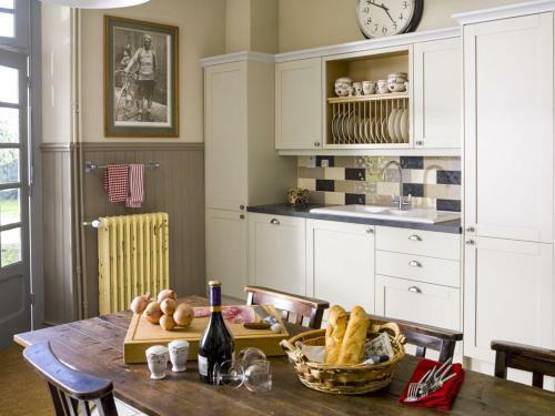 Meneac Villa Sleeps 8 Wifi