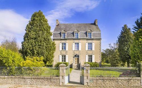 Meneac Villa Sleeps 8 Wifi