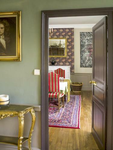 Meneac Villa Sleeps 8 Wifi