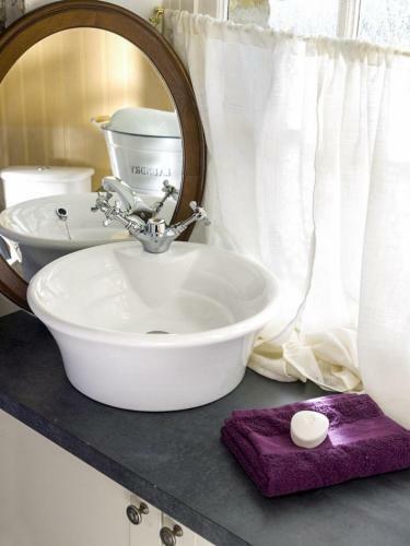 Meneac Villa Sleeps 8 Wifi