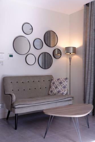 Verlaine Private Apartment