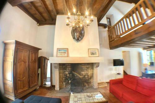 Ropiteau Maison A Meursault