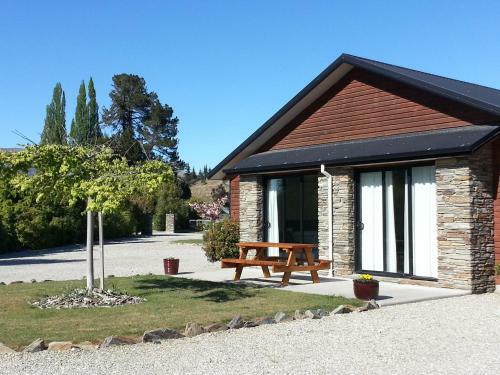Bed & Breakfast Wanaka Alpine Lodge