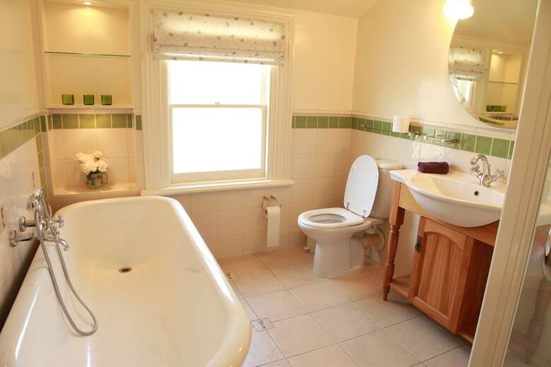 Lilac Rose Boutique Bed And Breakfast