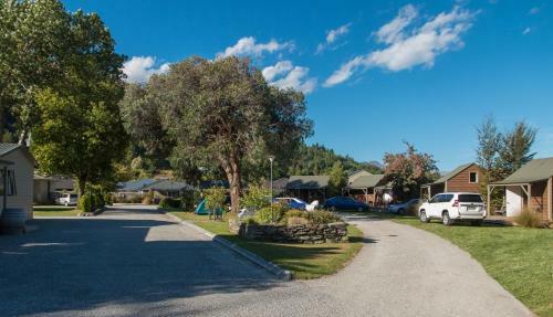 Shotover Top 10 Holiday Park