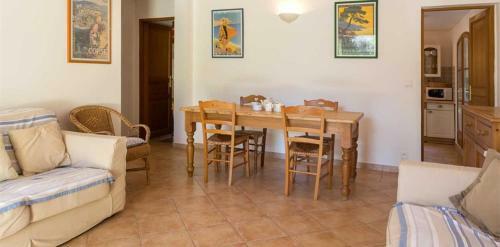 Monticello Villa Sleeps 6 Pool Wifi