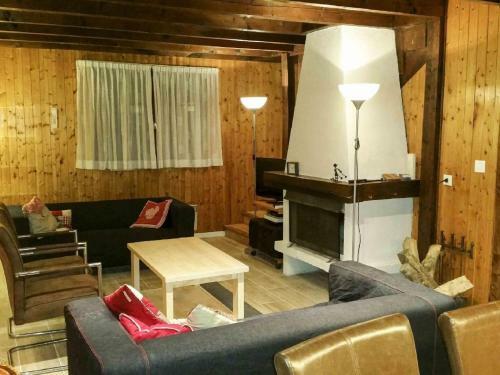Snug Holiday Home In Morillon Near Skiing