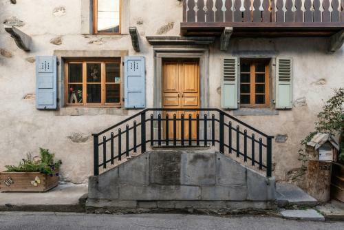 Ferme de Margot Morzine - By Emerald Stay