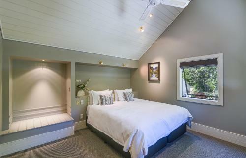 Manata Lodge Luxury Apartments