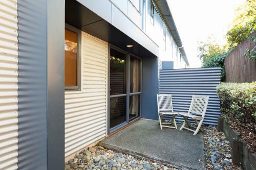 Beach House Motel