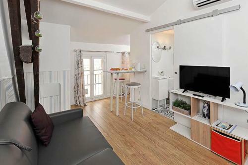 Apartamento Nice Studio At 15min From The Place Mass�na