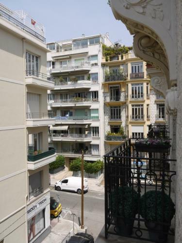 Rossini 1 - A Spacious One Bedroom Apartment In Central Nice